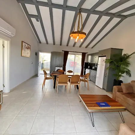 Likya A 2+1 Villa, Oezel Havuzlu, * フェティエ